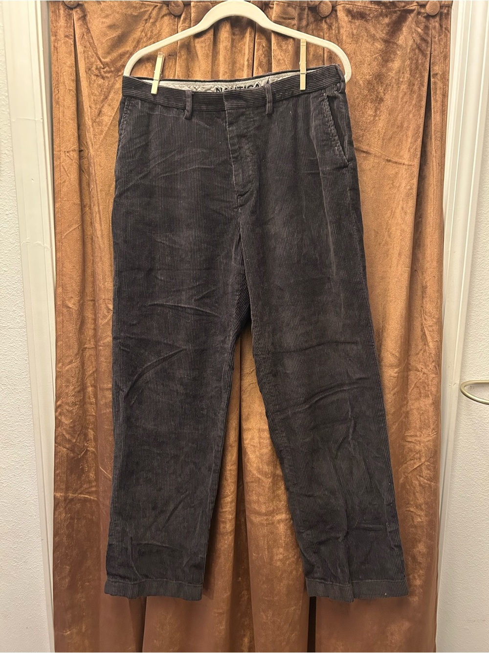 Men's Nautica Corduroy Pants in Dark Gray